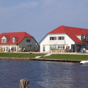 Fewo 05 'Zwergmöwe' mit Blick auf Salzhaff und Ostsee