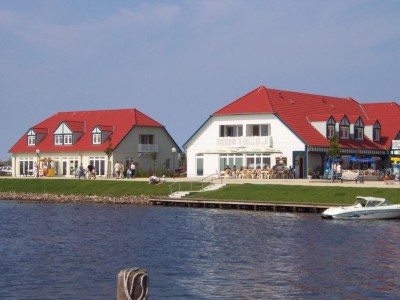 Fewo 05 'Zwergmöwe' mit Blick auf Salzhaff und Ostsee