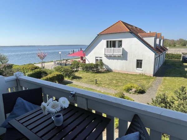 Fewo 02 'Ferienwohnung mit Meerblick'